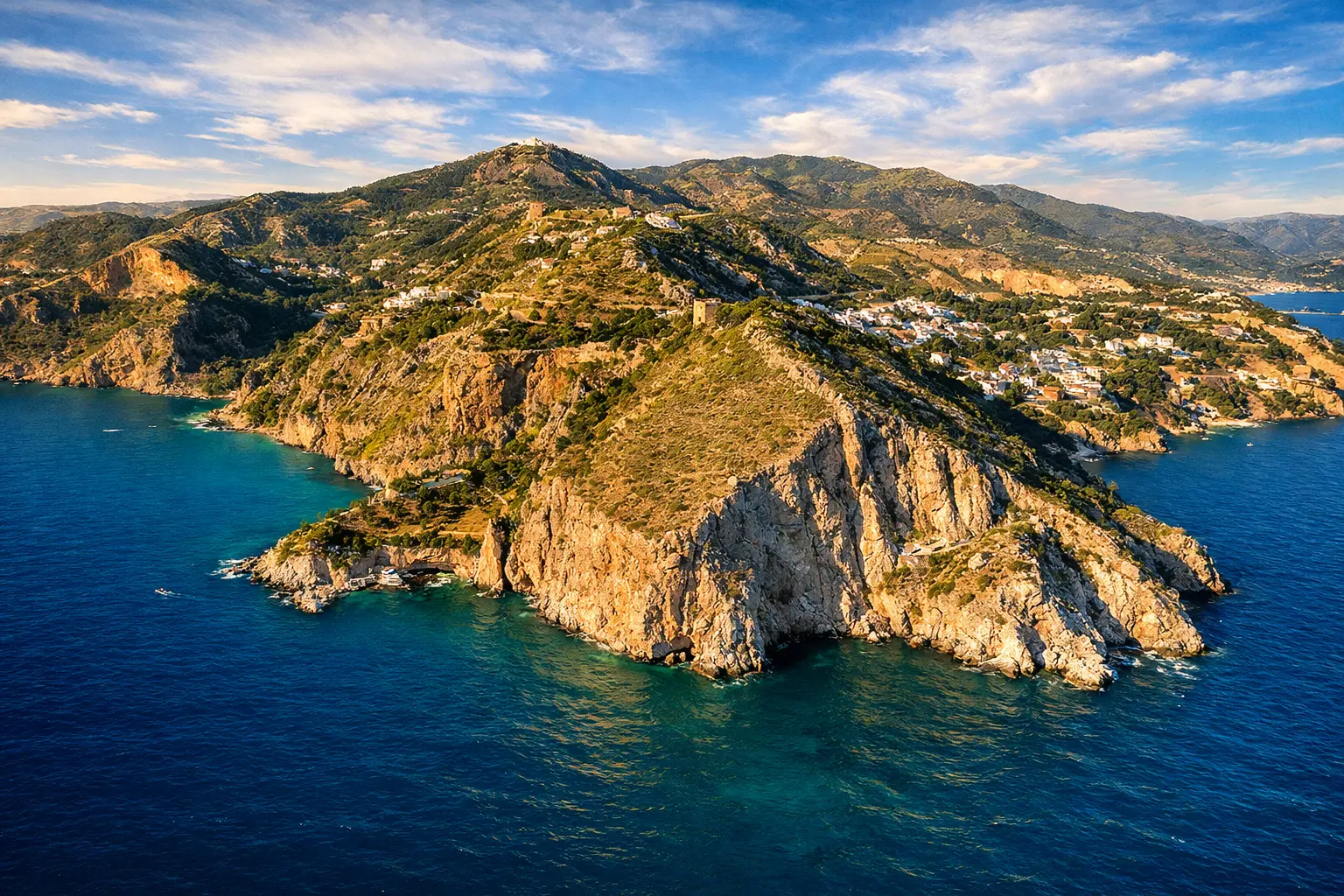 Falaises de Maro–Cerro Gordo